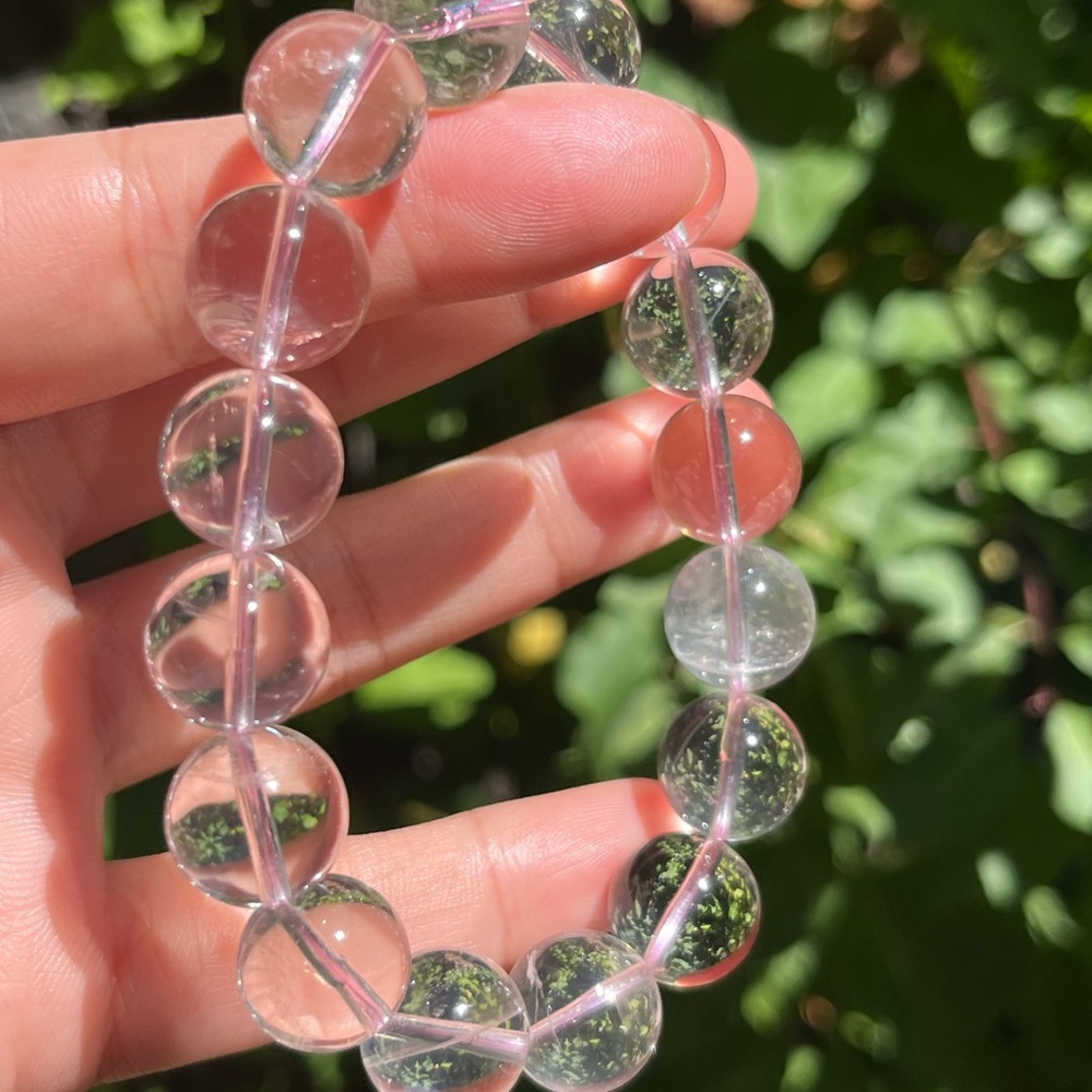 13.5mm high clarity Madagascar rose quartz bracelet - Picture 4 of 11